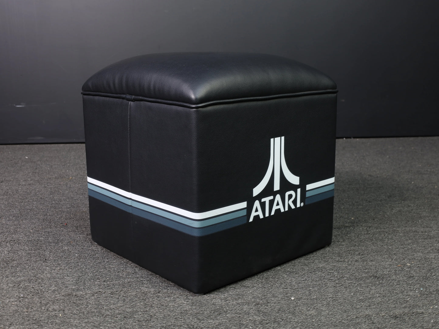 Set of 2 Stools for PONG Mechanical Coffee Table